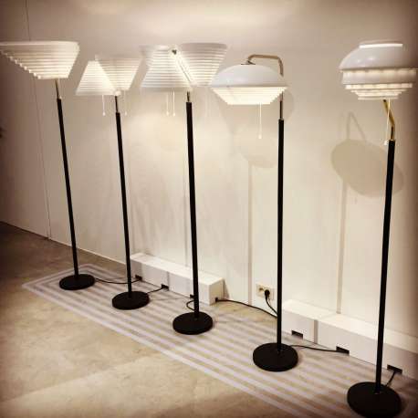 Artek A811 Staande lamp - artek - Alvar Aalto - Aalto korting 10% - Furniture by Designcollectors