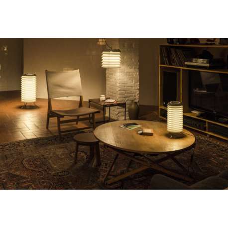 Maija 15 Tafellamp Wit - Santa & Cole - Ilmari Tapiovaara - Table Lamp - Furniture by Designcollectors
