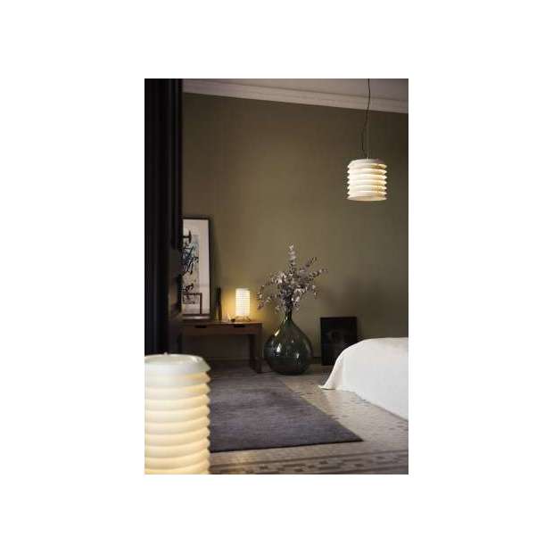 Maija 15 Tafellamp Nude Rose - Santa & Cole - Ilmari Tapiovaara - Tafellampen - Furniture by Designcollectors