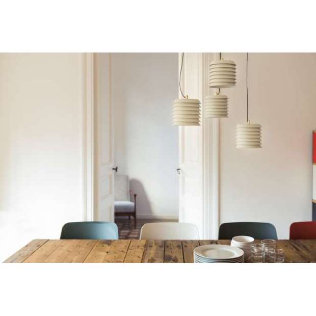 Maija 15 Suspension Blanc - Santa & Cole - Ilmari Tapiovaara - Plafonniers - Furniture by Designcollectors