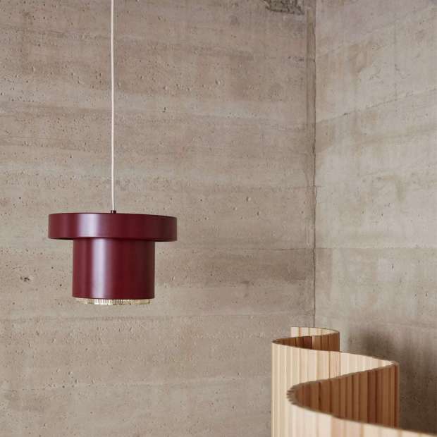 A201 Suspension Rouge foncé / Laiton - Artek - Alvar Aalto - Accueil - Furniture by Designcollectors