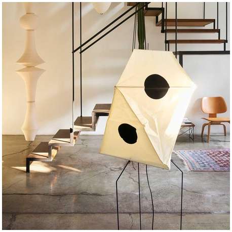 Akari UF3-Q Lampe - vitra - Isamu Noguchi - Éclairage - Furniture by Designcollectors