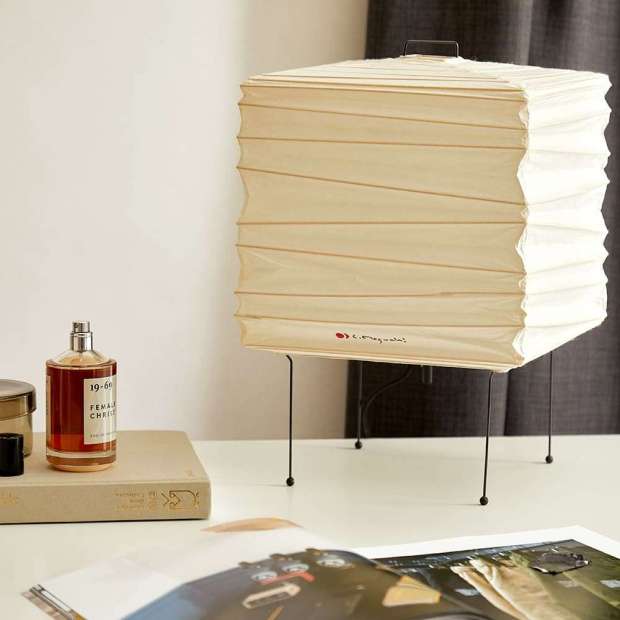 Akari 3X Table Lamp - Vitra - Isamu Noguchi - Lighting - Furniture by Designcollectors