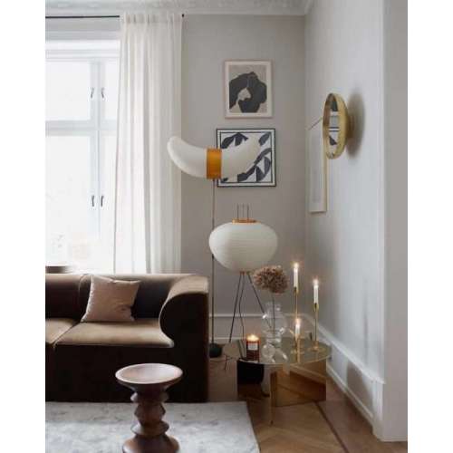 Akari 10A Floor Lamp - Vitra - Isamu Noguchi - Lighting - Furniture by Designcollectors
