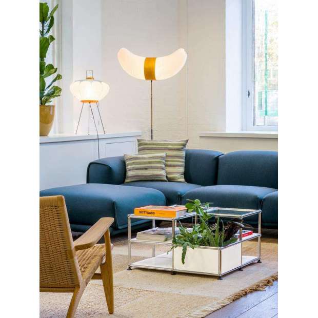 Akari 9AD Floor Lamp - Vitra - Isamu Noguchi - Lighting - Furniture by Designcollectors