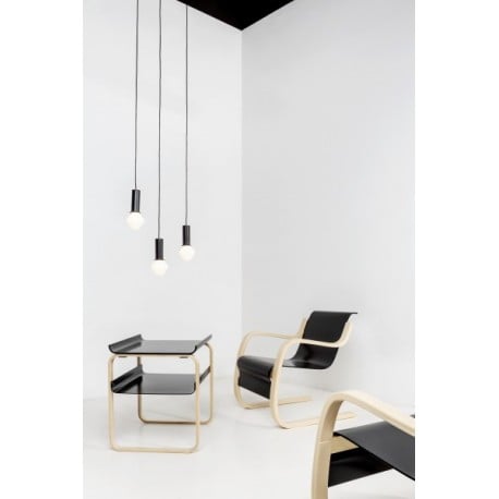 915 Side Table: Zwarte Bijzettafel - artek - Alvar Aalto - Home - Furniture by Designcollectors