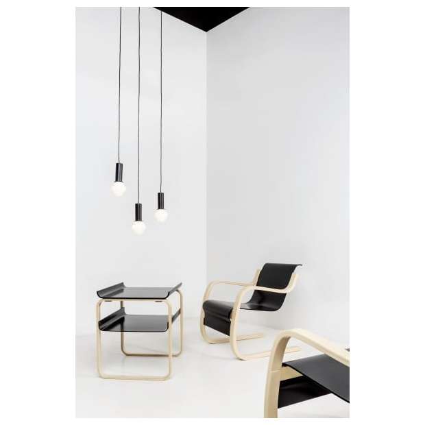 915 Side Table: Zwarte Bijzettafel - Artek - Alvar Aalto - Google Shopping - Furniture by Designcollectors