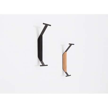 REB 014 Kaari Wall Hook Black - artek - Ronan and Erwan Bouroullec - Outside Accessories - Furniture by Designcollectors