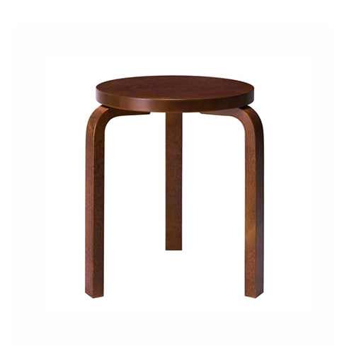 Stool 60 (3 Legs) - Walnut Stained - Artek - Alvar Aalto - Accueil - Furniture by Designcollectors