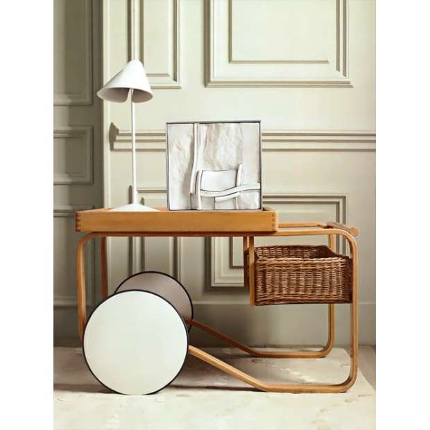 900 Tea Trolley Chariot à thé Blanc - Artek - Alvar Aalto - Objets sculpturaux - Furniture by Designcollectors