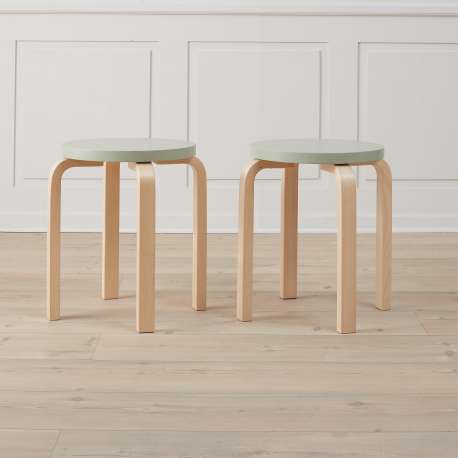 E60 Stool 4 Legs Natural Green - artek - Alvar Aalto - Accueil - Furniture by Designcollectors