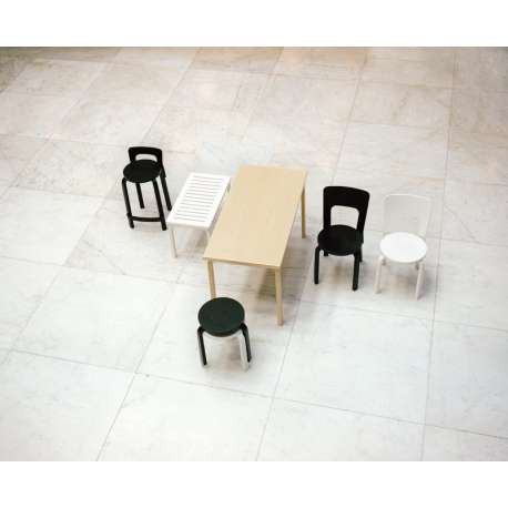 High Chair K65 Barstoel zwart gelakt - artek - Alvar Aalto - Home - Furniture by Designcollectors