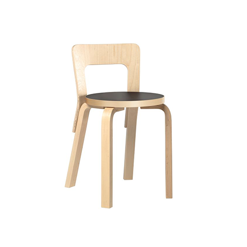 Stoel 65 - natuurlijk gelakt - zwarte zitting - Artek - Alvar Aalto - Google Shopping - Furniture by Designcollectors
