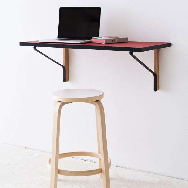 64 Bar Stool White HPL (75cm) - Artek - Alvar Aalto - Accueil - Furniture by Designcollectors