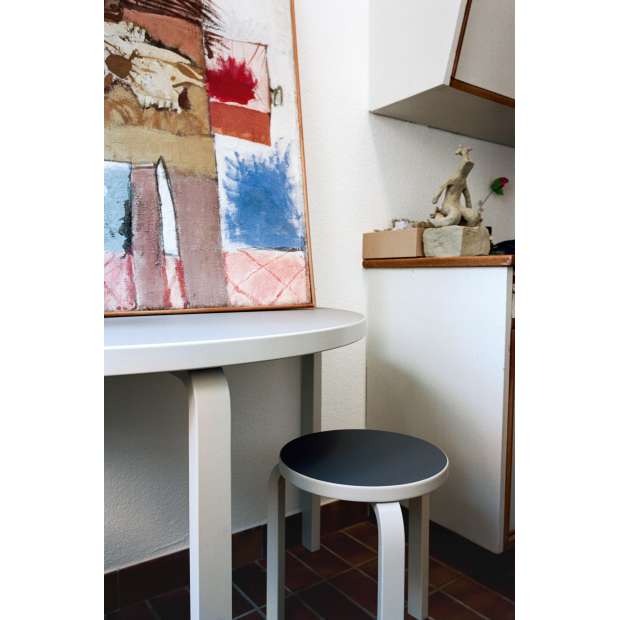95 Table half-round, White HPL - Artek - Alvar Aalto - Home - Furniture by Designcollectors