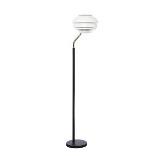 A808 Floor Lamp, White