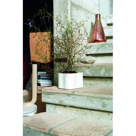 Riihitie Plant Pot - shape A - large - blue - artek - Aino Aalto - Home - Furniture by Designcollectors