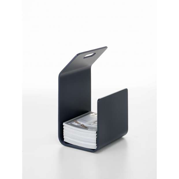 PN 001 Kanto Tijdschriftenrek - zwart - Artek - Pancho Nikander - Home - Furniture by Designcollectors