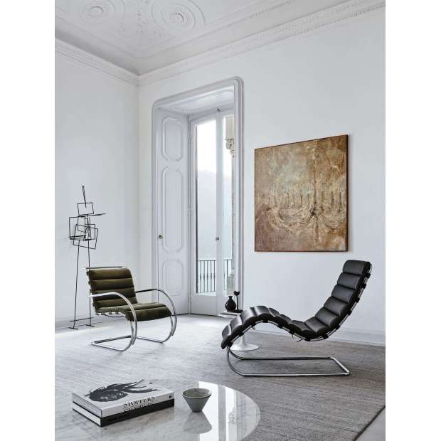 MR Armless chair - Bauhaus Edition, Black, Ferro - Knoll - Ludwig Mies van der Rohe - Meubelen - Furniture by Designcollectors