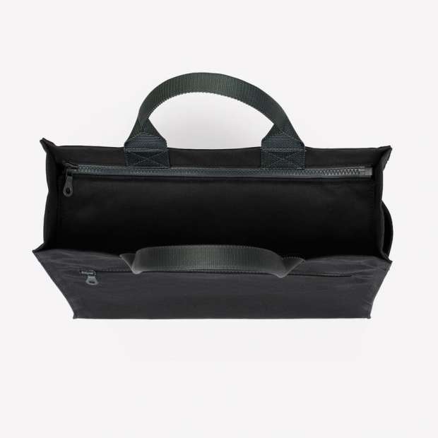 Scamp Bag, Black - Maharam - Jasper Morrison - Tassen - Furniture by Designcollectors