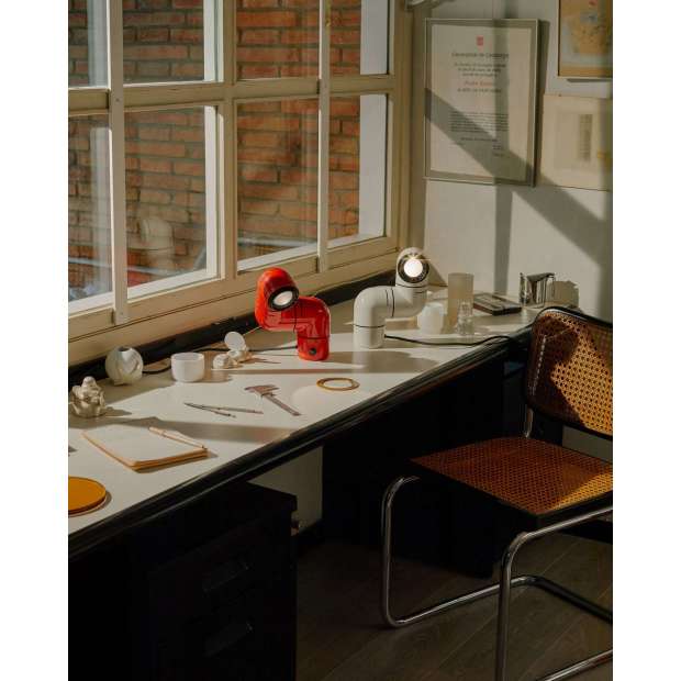 Tatu Lamp, Rood - Santa & Cole - André Ricard - Desk Lamp - Furniture by Designcollectors