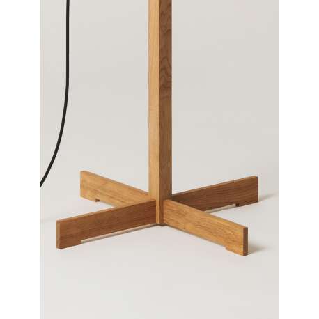 TMM Floor Lamp, Natural Oak, White - Santa & Cole - Miguel Milá - Staande Lampen - Furniture by Designcollectors