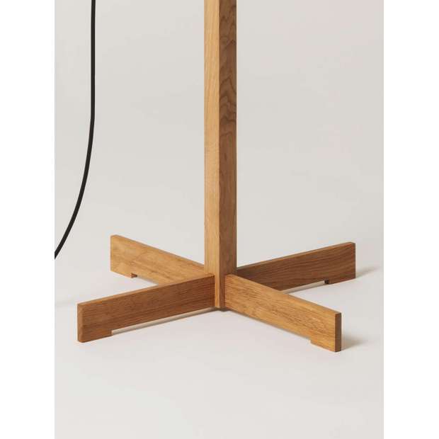 TMM Floor Lamp, Natural Oak, White - Santa & Cole - Miguel Milá - Lampes sur Pied - Furniture by Designcollectors