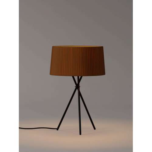 Tripode M3 Tafellamp, Mustard - Santa & Cole - Santa & Cole Team - Tafellampen - Furniture by Designcollectors