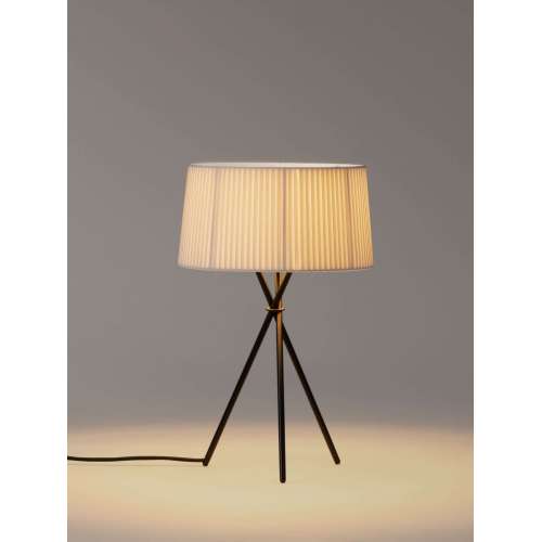 Tripode M3 Lampe de table, Natural - Santa & Cole - Santa & Cole Team - Lampes de Table - Furniture by Designcollectors