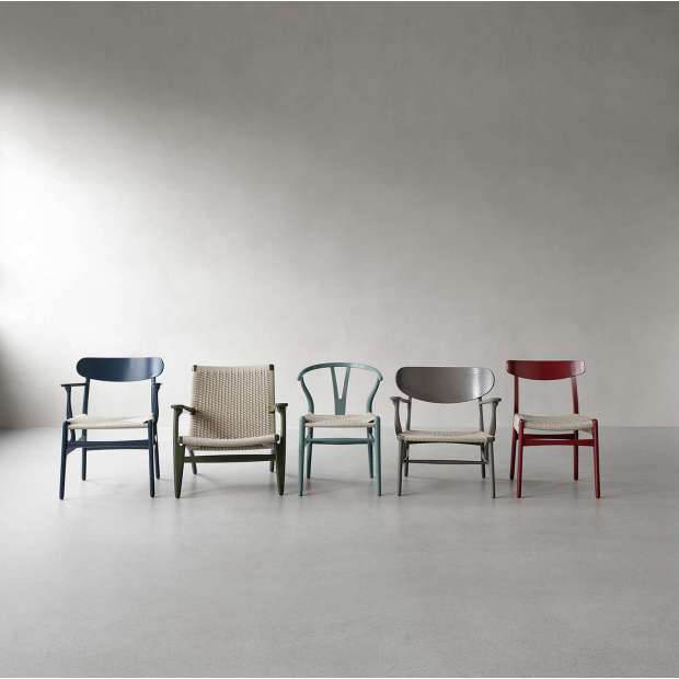 CH24 Wishbone chair Limited Edition, Pewter Blue - Carl Hansen & Son - Hans Wegner - Outlet - Furniture by Designcollectors