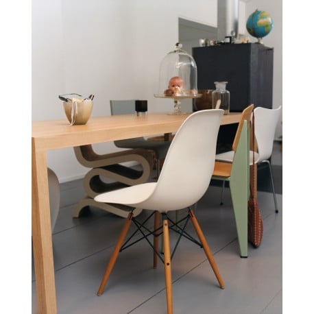 Eames Plastic Chair DSW Stoel zonder bekleding - moss grey - end of life - Vitra - Charles & Ray Eames - Home - Furniture by Designcollectors