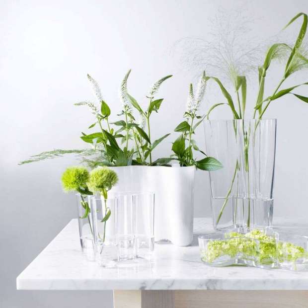Alvar Aalto Collection Vase 160 mm Opal - Iittala - Alvar Aalto - Home - Furniture by Designcollectors