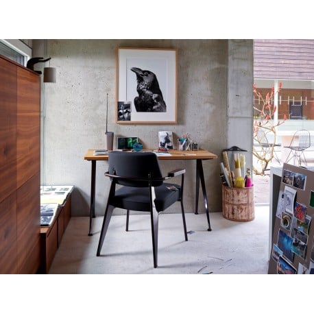Compas Direction Desk - American walnut - Japanese red - vitra - Jean Prouvé - Desks - Furniture by Designcollectors
