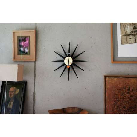 Clock Sunburst: Black Version - vitra - George Nelson - Weekend 17-06-2022 15% - Furniture by Designcollectors