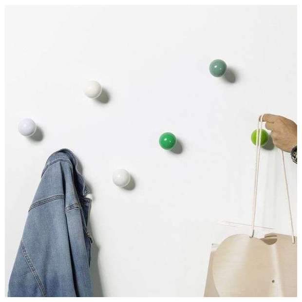Coat Dots, 1 set of 3 green - Vitra - Hella Jongerius - Home - Furniture by Designcollectors