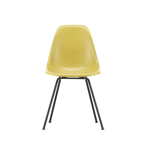 Eames Fiberglass Chairs: DSX Stoel- Eames ochre light - Basic dark powder coated - Vitra - Charles & Ray Eames - Fiberglass - Furniture by Designcollectors
