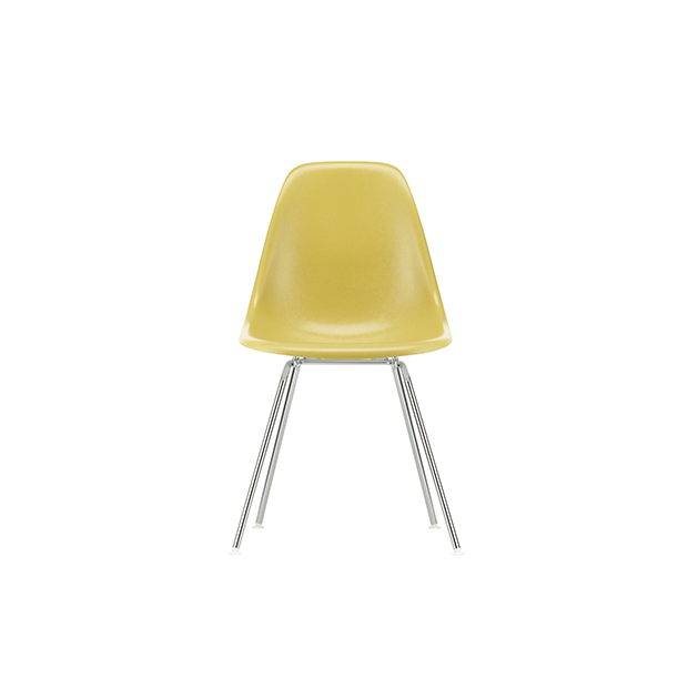 Eames Fiberglass Chairs: DSX - Eames ochre light - Chromed - Vitra - Charles & Ray Eames - Fiberglass - Furniture by Designcollectors