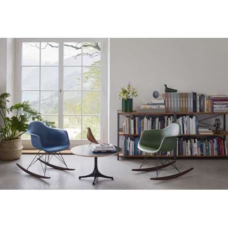 Eames Plastic Armchair RAR Armstoel - nieuwe kleuren - White - Vitra - Charles & Ray Eames - Lounge Chairs & Club Chairs - Furniture by Designcollectors