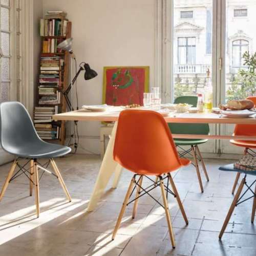 EM Table (bois) - Solid oak - mint powder-coated - Vitra - Jean Prouvé - Tables - Furniture by Designcollectors