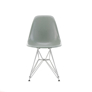 Eames Fiberglass Chairs: DSR Stoel
