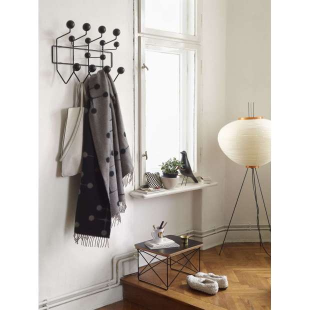 Hang it all porte-manteau : Fil d'acier noir - Frêne noir - Vitra - Charles & Ray Eames - Accueil - Furniture by Designcollectors