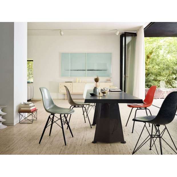 Table Trapèze - Vitra - Jean Prouvé - Accueil - Furniture by Designcollectors