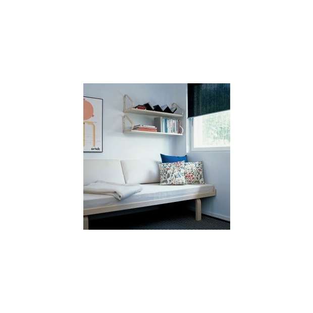 710 Day bed met matras en rugkussens met cover in Hallingdal 764 staalblauw - Artek - Alvar Aalto - Daybed - Furniture by Designcollectors