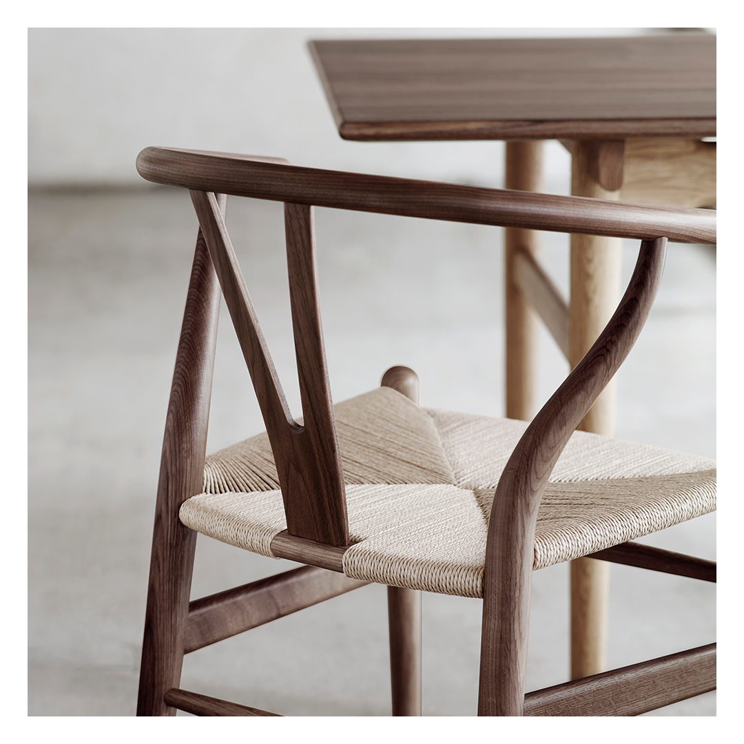 CH24 Wishbone Chair, Olied walnut, Natural cord Carl Hansen & Son by