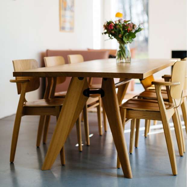 Table S.A.M. Bois - Solid oak - H 740 x B 900 x L 2400 mm - Vitra - Jean Prouvé - Tables - Furniture by Designcollectors