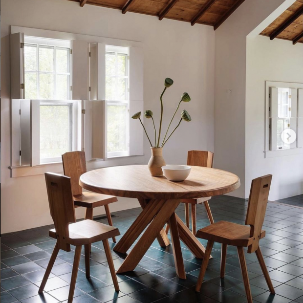 T21D Table Round (140cm) - Pierre Chapo - Pierre Chapo - Tables - Furniture by Designcollectors
