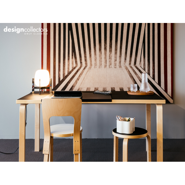 81A Tafel, Black linoleum - Artek - Alvar Aalto - Tafels - Furniture by Designcollectors
