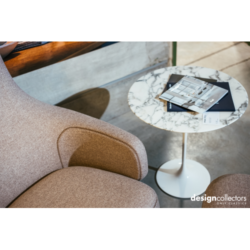 Saarinen Low Round Tulip Table, Arabescato Marble (H51, D51) - Knoll - Eero Saarinen - Tables - Furniture by Designcollectors