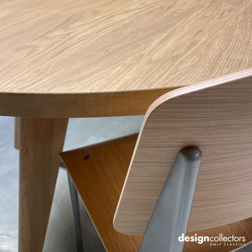 Guéridon Tafel Special Edition (130cm) - Vitra - Jean Prouvé - Tafels - Furniture by Designcollectors