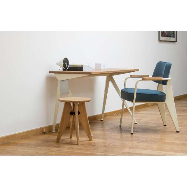 Compas Direction Desk Large - American walnut - Blanc Colombe (ecru) - 1250 x 700 mm - Vitra - Jean Prouvé - Tables & Bureaux - Furniture by Designcollectors
